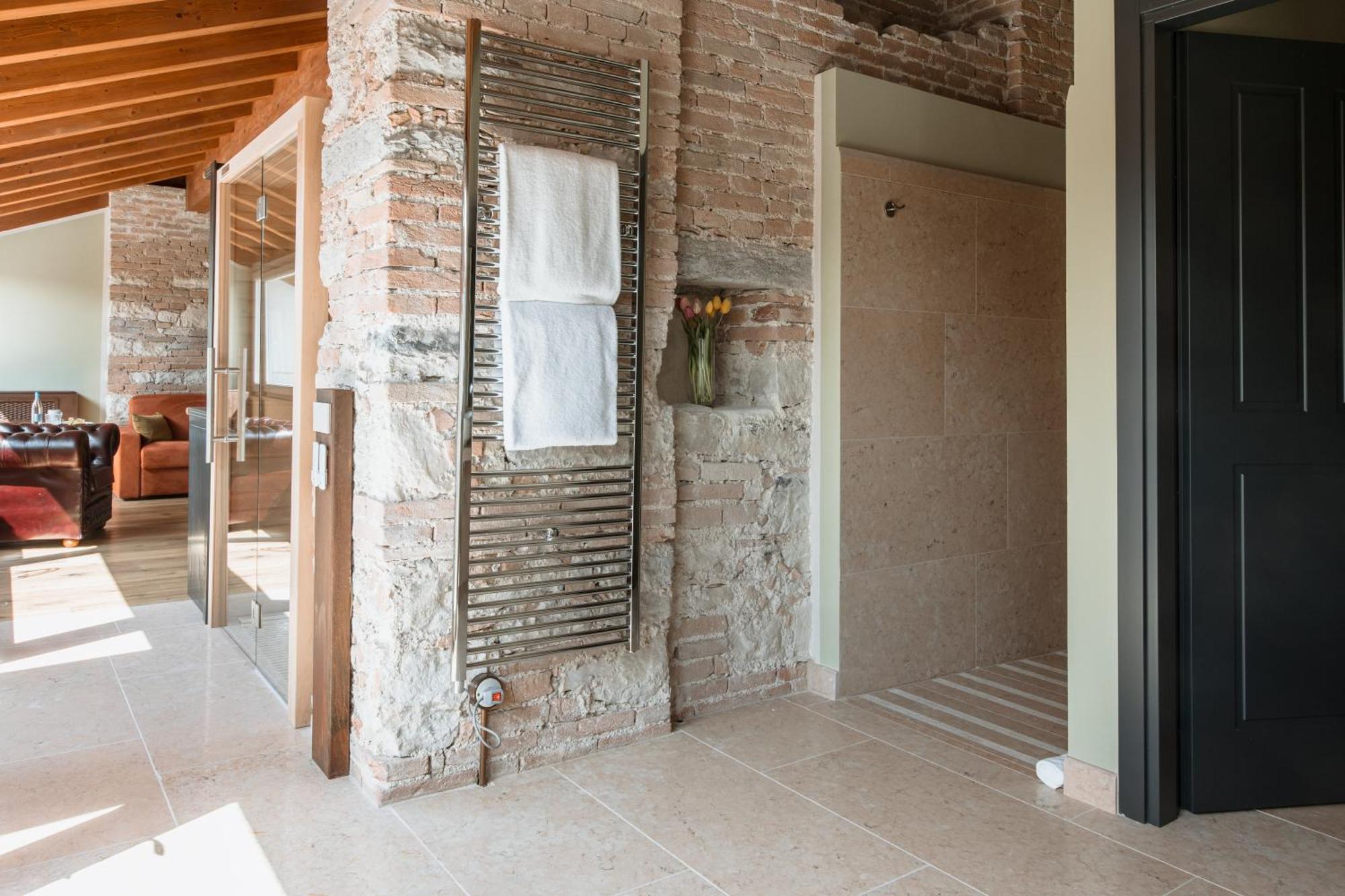 Pavillon Suite & Apartments Peschiera del Garda Exterior photo