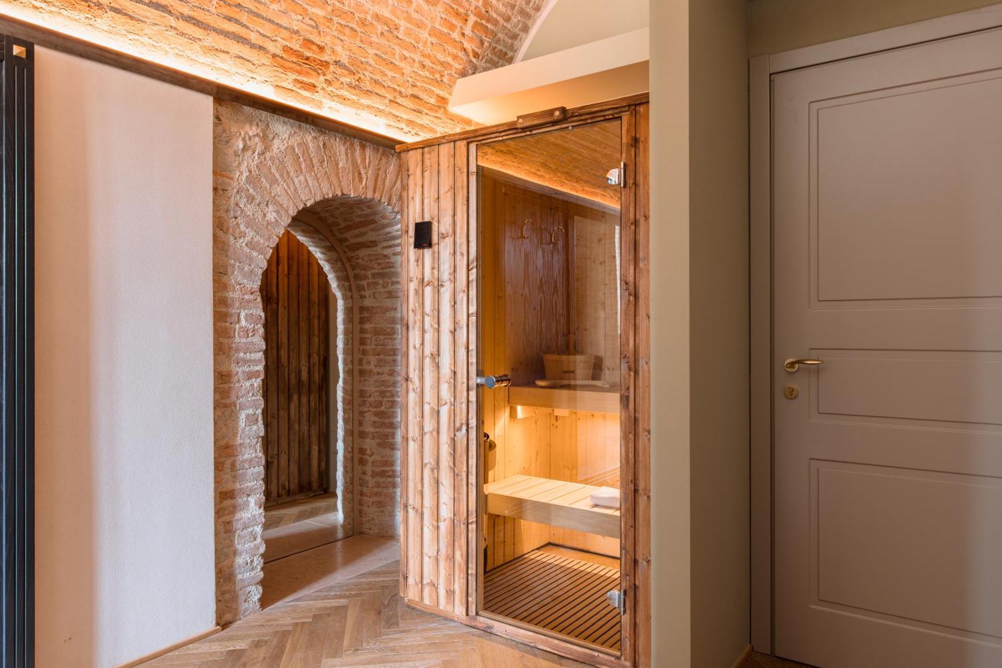Pavillon Suite & Apartments Peschiera del Garda Exterior photo