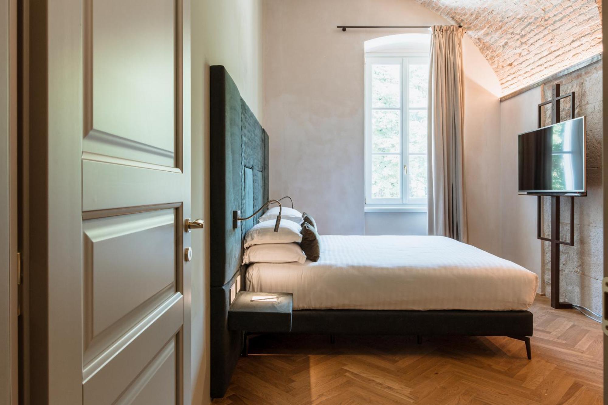 Pavillon Suite & Apartments Peschiera del Garda Exterior photo